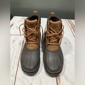 UGG MENS GASTON MID CHESTNUT WATERPROOF BOOTS